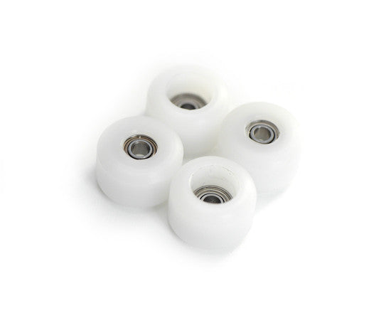 G4-D White Wheels by FlatFace Fingerboards