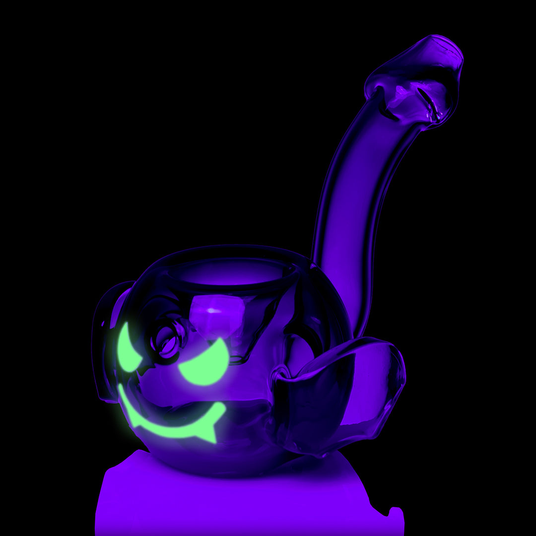 Bud-Sucker Pipe