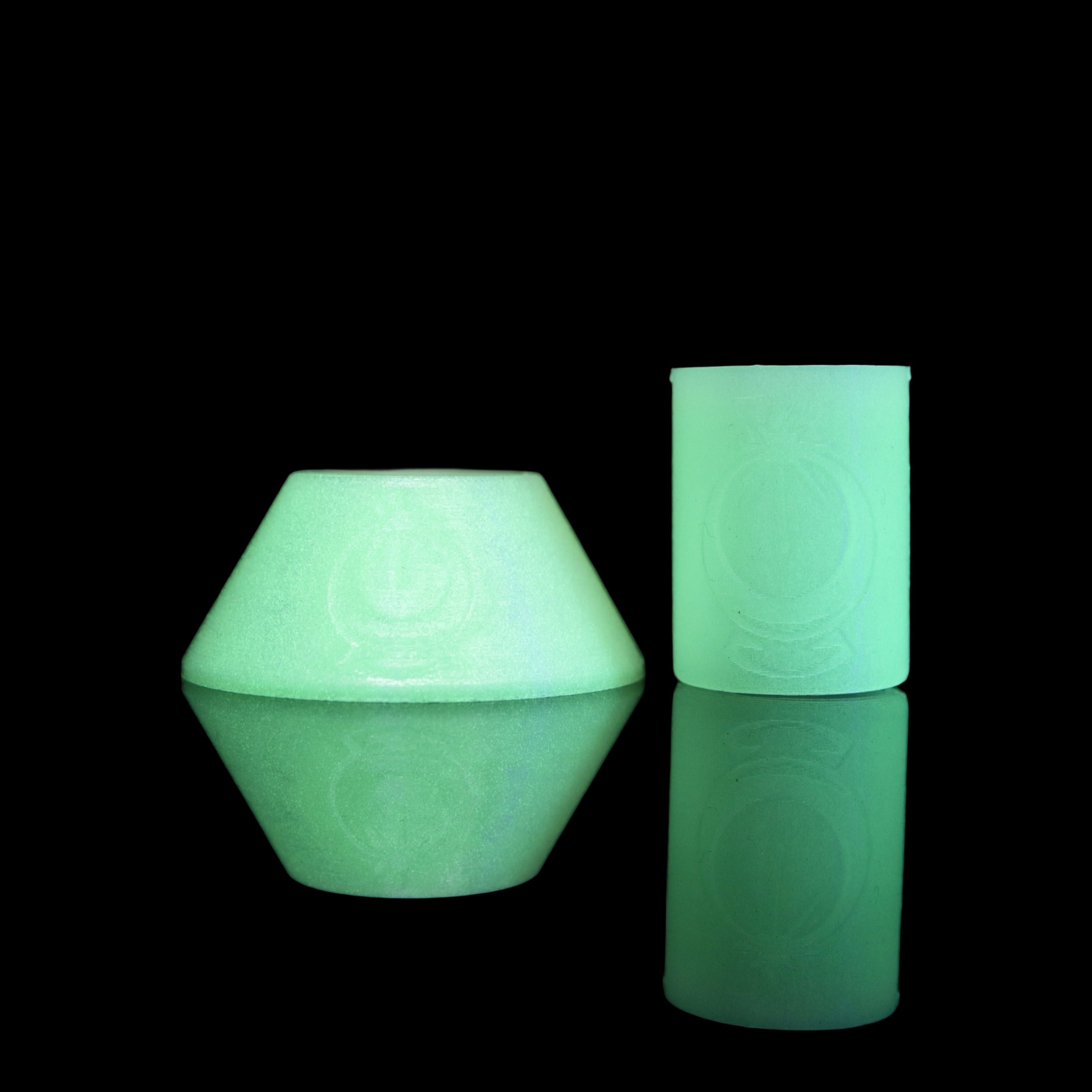 Pivot Tether & Stand by OTP Glass