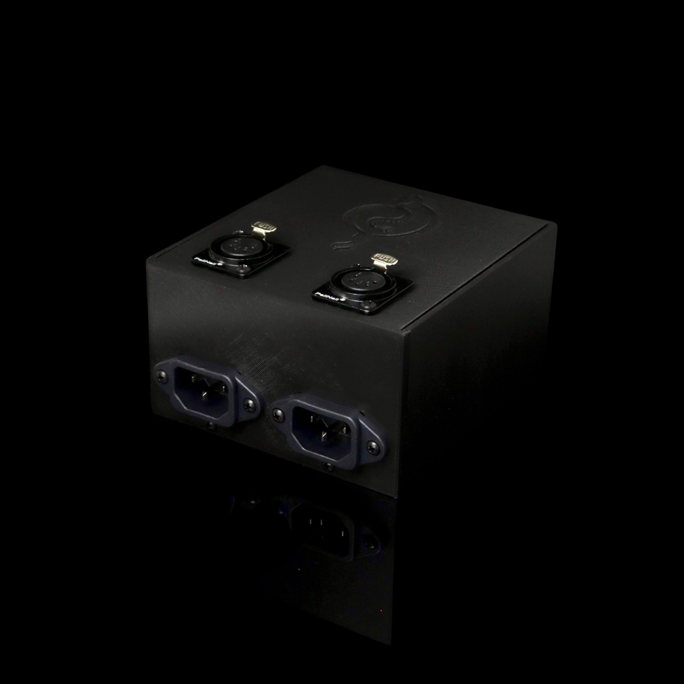 Dual Cobra 3D Printed E-nail by Disorderly Conduction (3 colors)