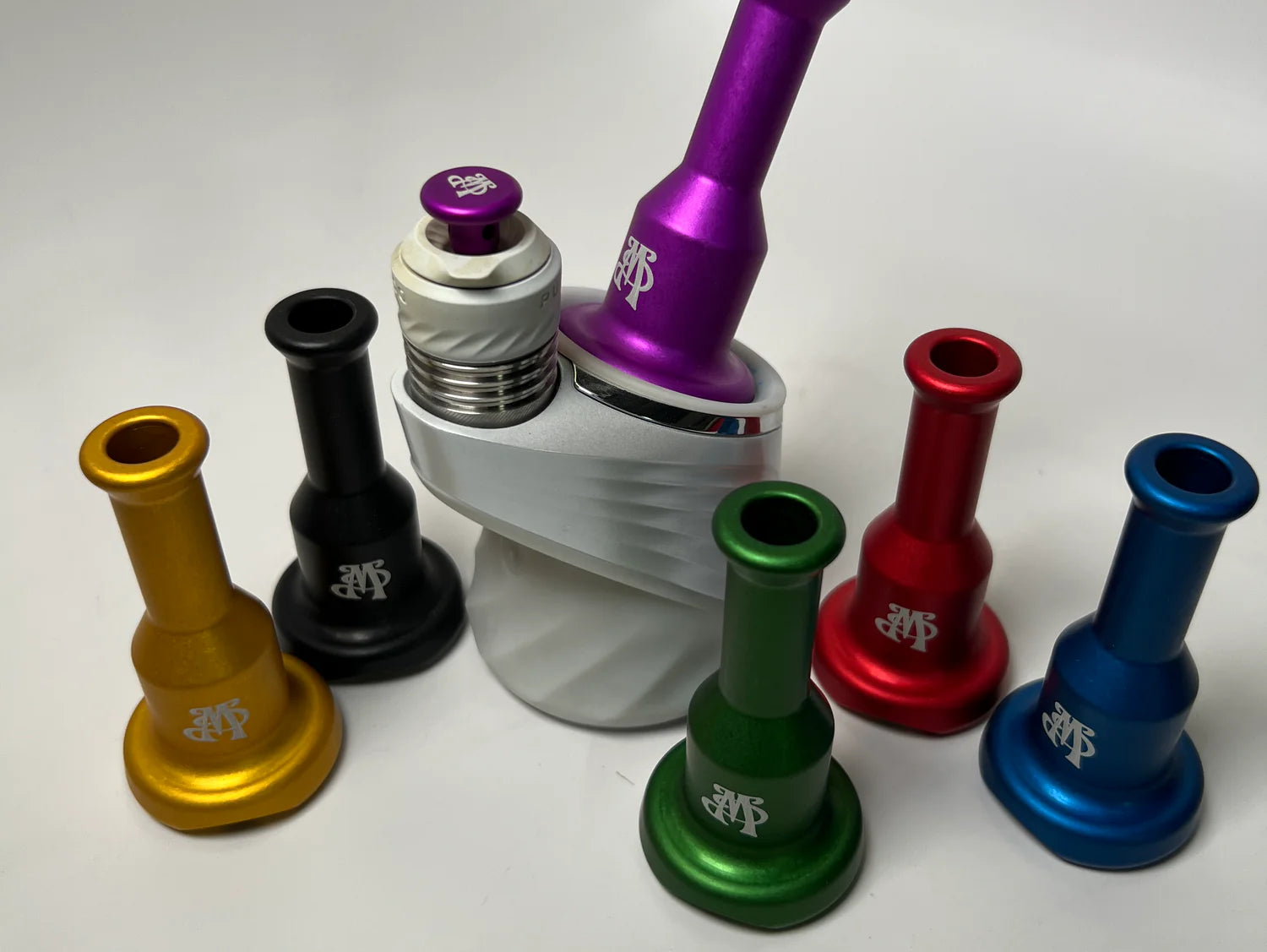 Pluggernaut Topper by Mad Hatter Glassworks