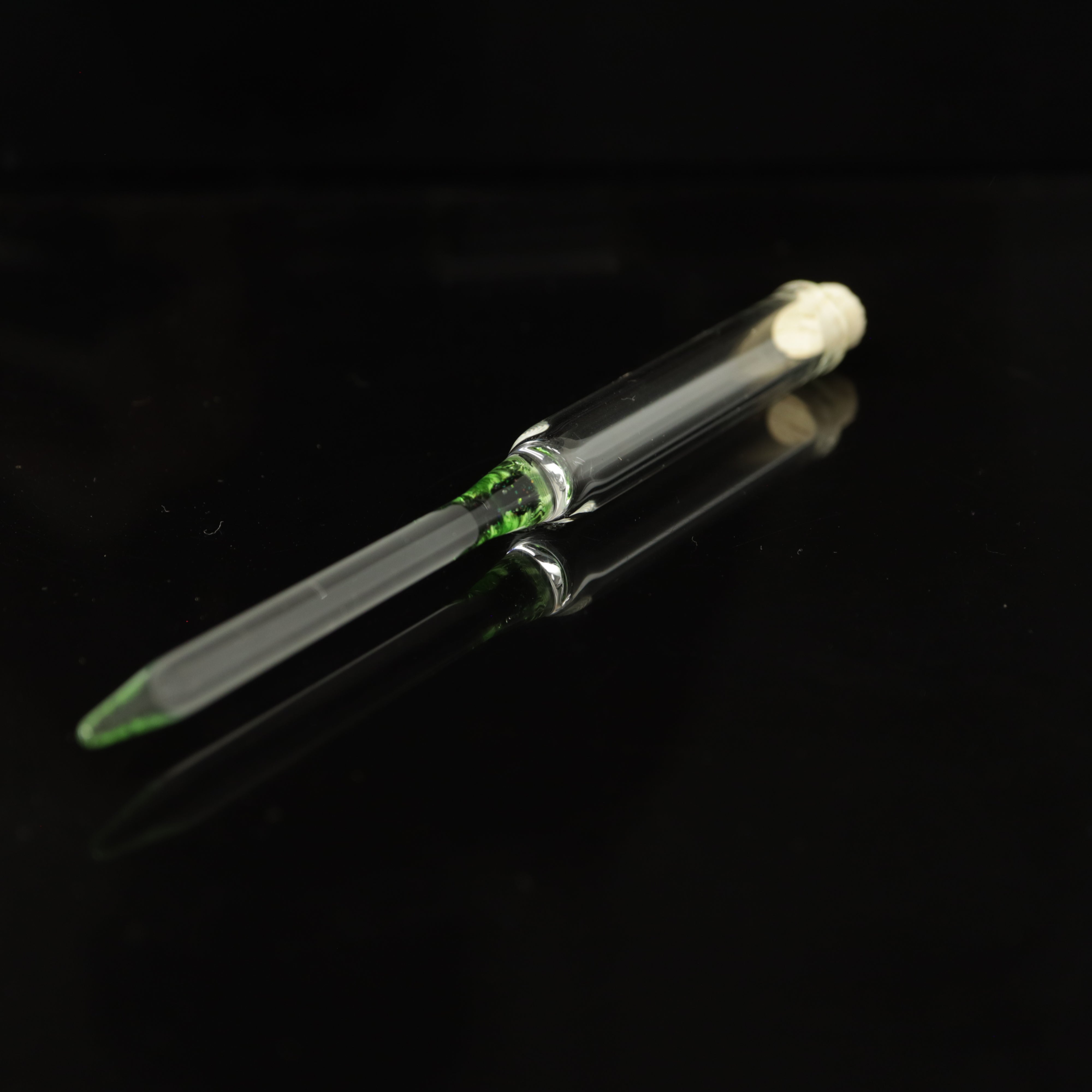 Pearl Display Travel Dabber by Orbital Glass *2 Free Pearls*