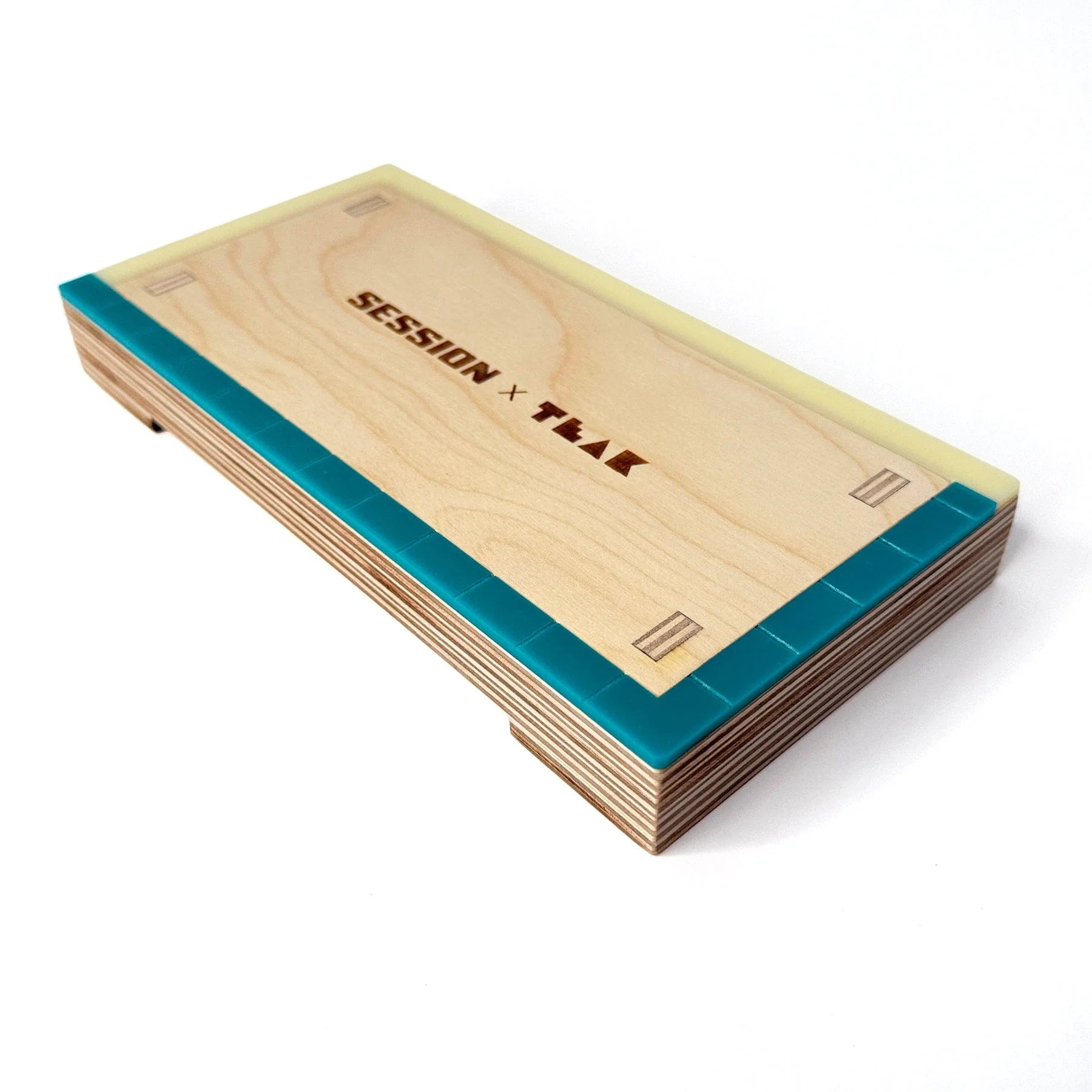 Manual Pad - Wooden Fingerboard Obstacle with Acrylic Coping