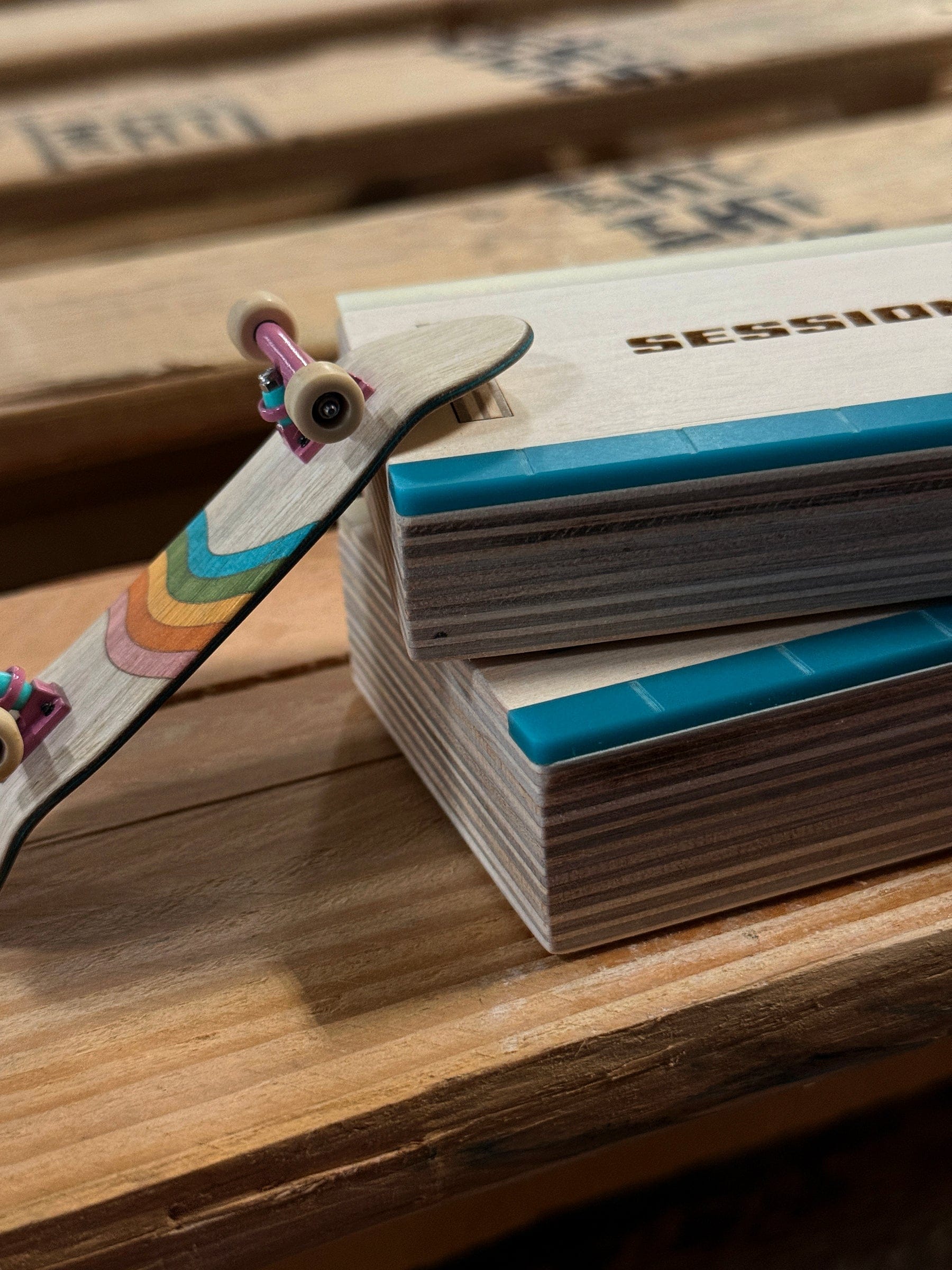 Pocket Manual Pad - Wooden Fingerboard Obstacle with Acrylic Coping