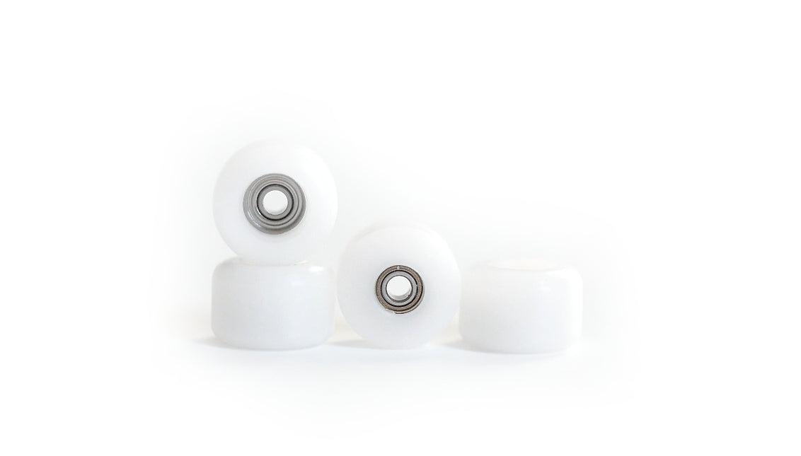 G4-D White Wheels by FlatFace Fingerboards