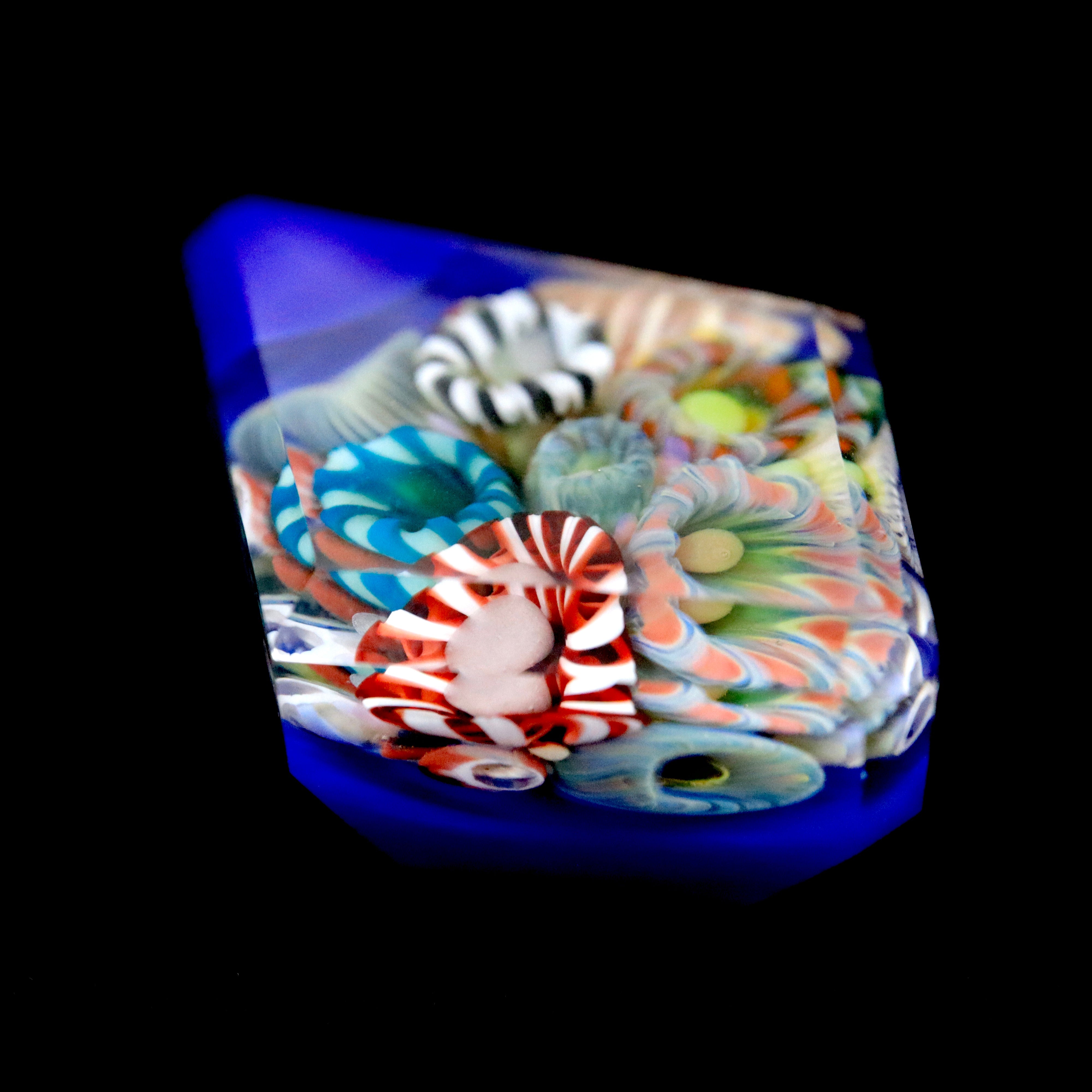 UV Deja Blue Reef Pendant Collab by Vettori Glass X GlassbyKeri