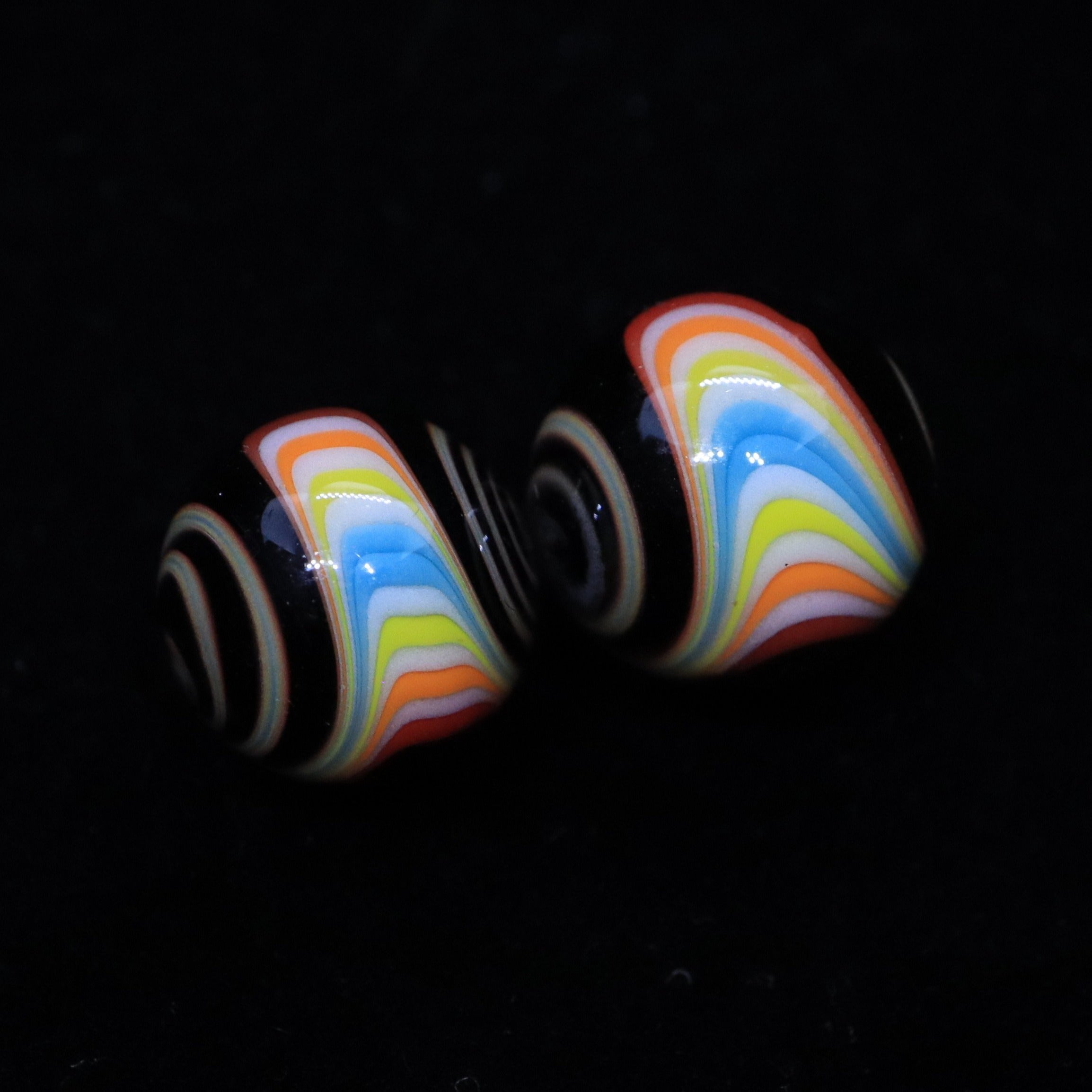 Wig Wag Valve Pearls by Willahelm Glass (8-10mm)