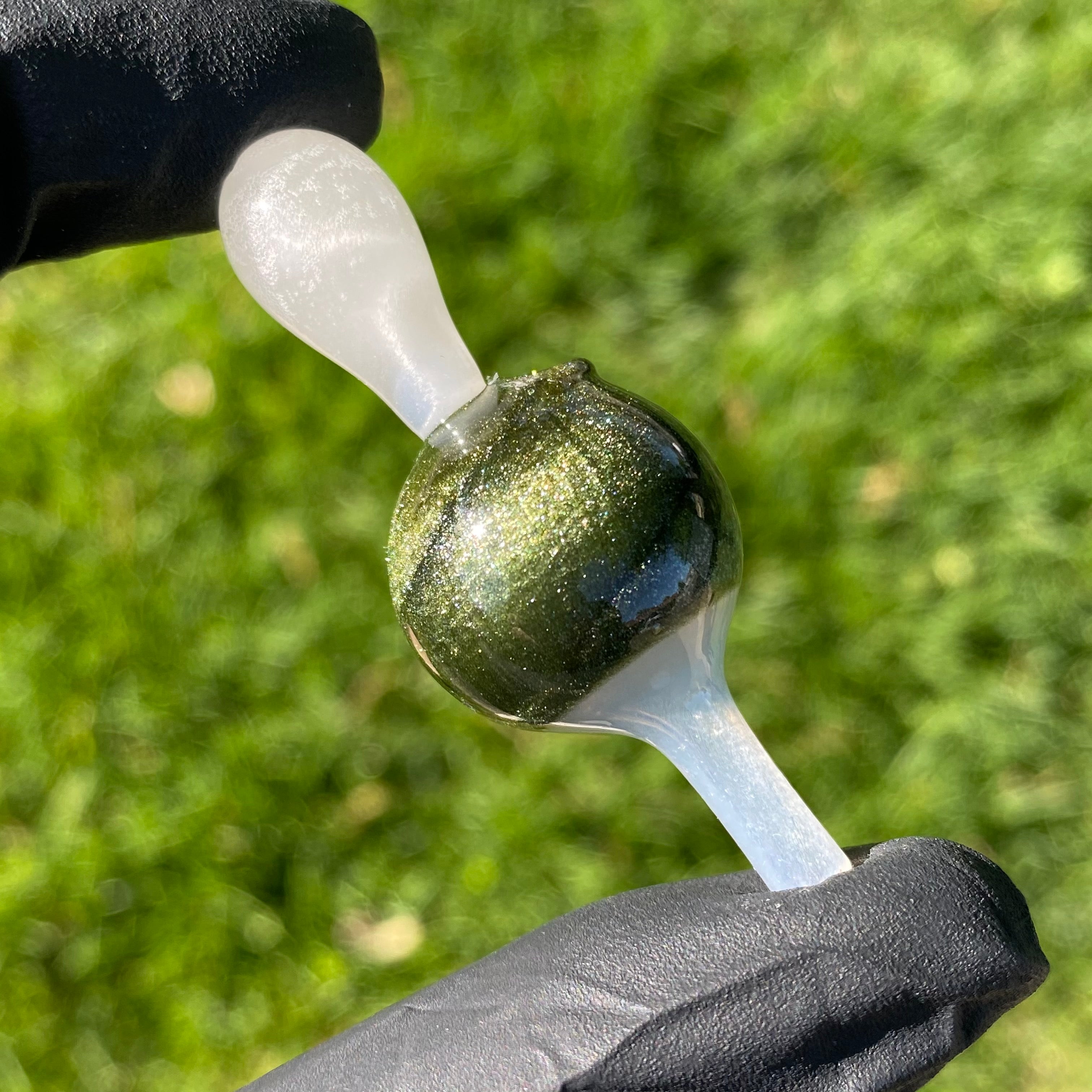 Two Tone Bubble Caps by Dig Glassworks