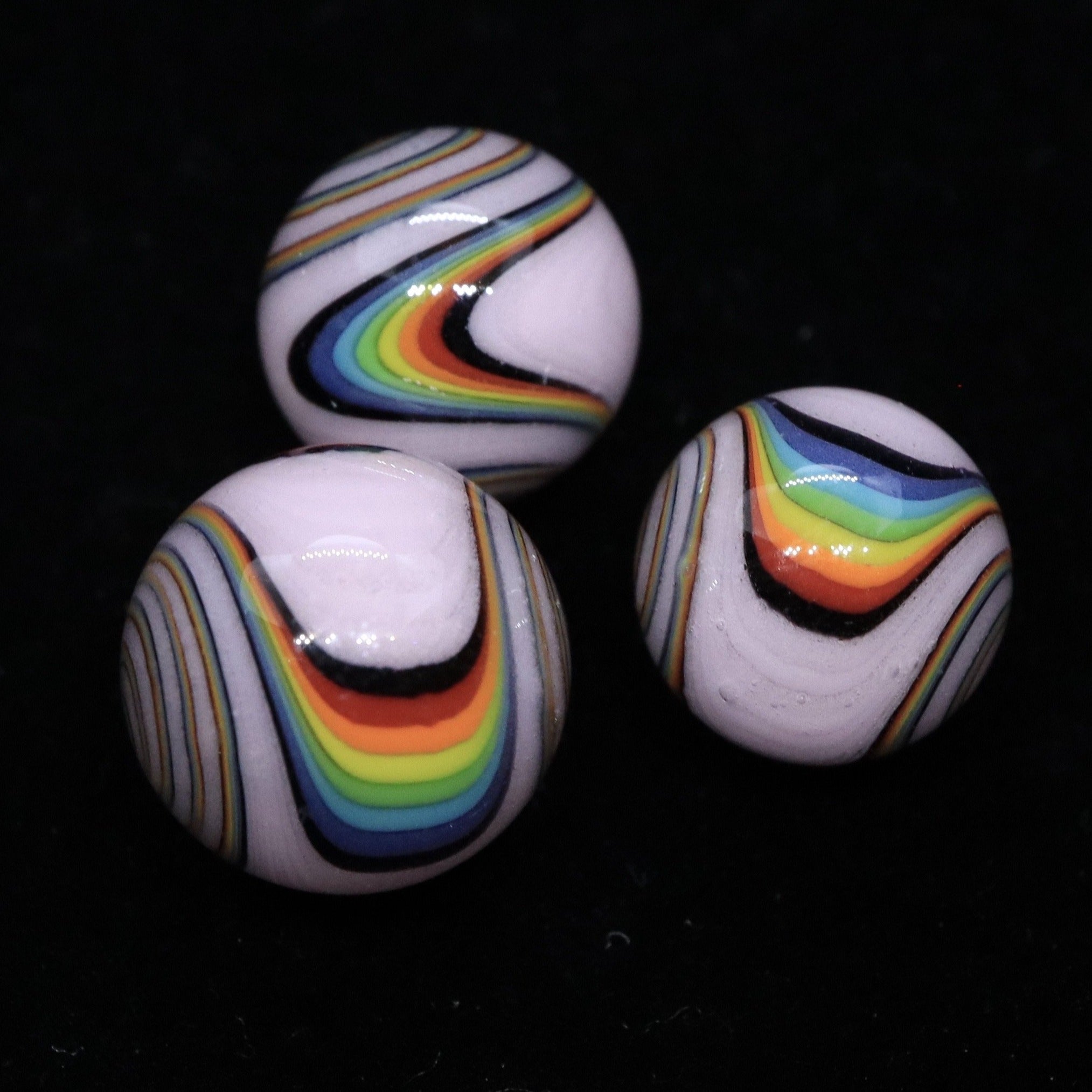 Wig Wag Valve Pearls by Willahelm Glass (8-10mm)