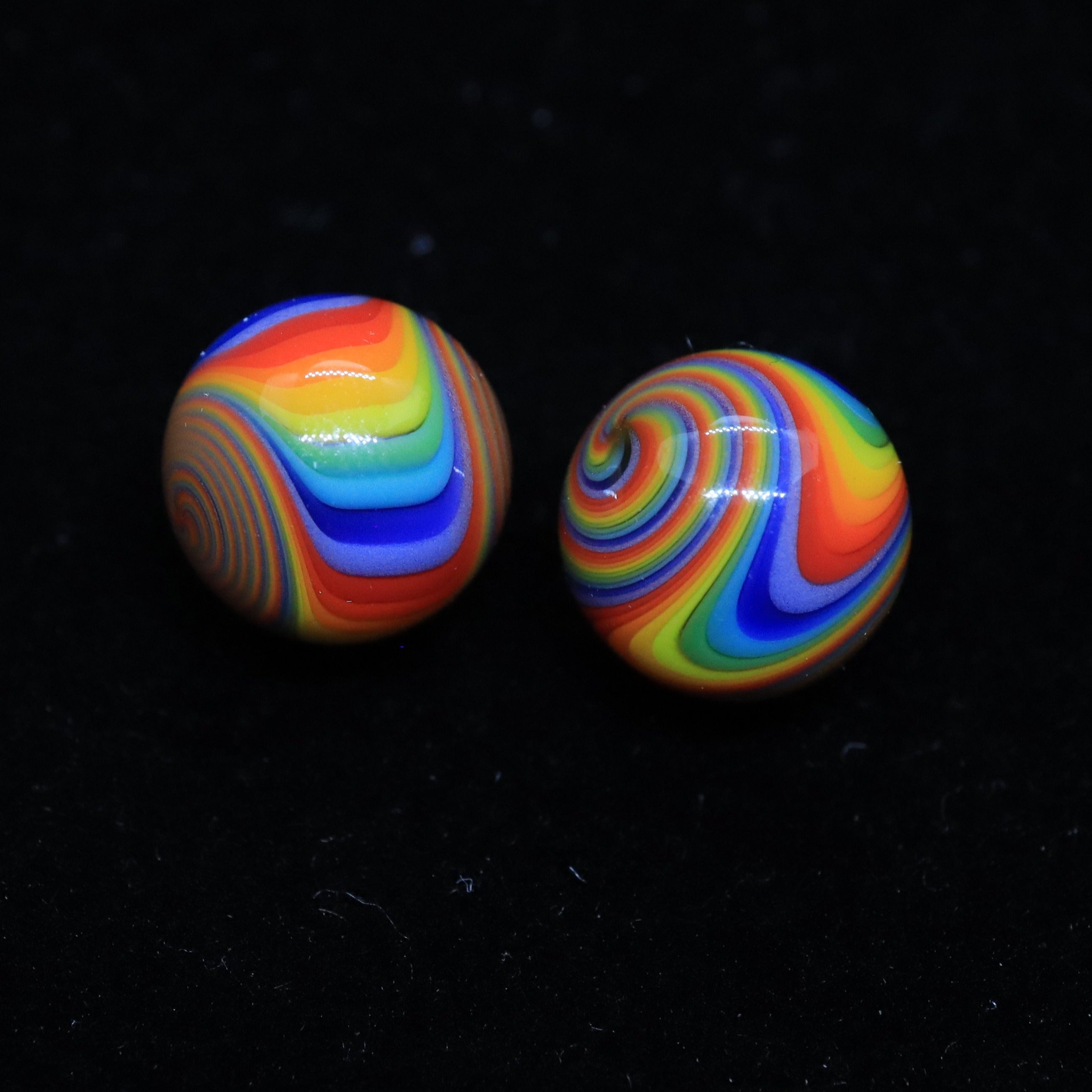 Wig Wag Valve Pearls by Willahelm Glass (8-10mm)