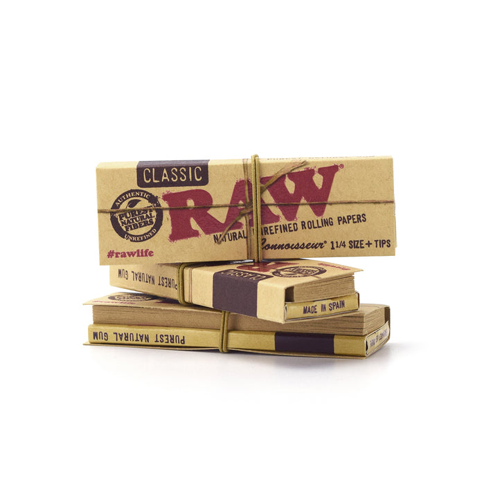 RAW Connoisseur 1 1/4 Size Classic Rolling Papers With Tips